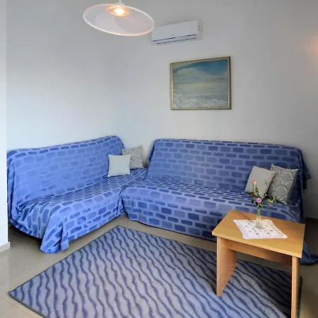 Galeb - Roz 104 By Interhome Razanj