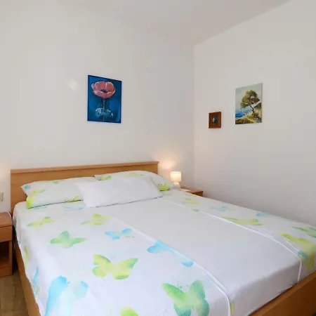 Galeb - Roz 104 By Interhome * Razanj